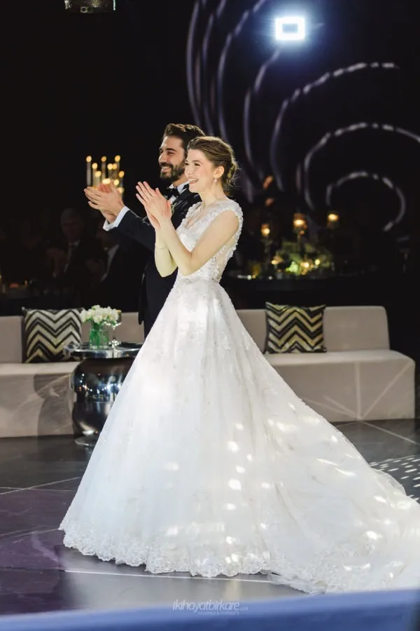 Begüm ve Ömer Kırbıyık'ın Swissotel Bosphorus'ta Gerçekleşen Şık Düğünü