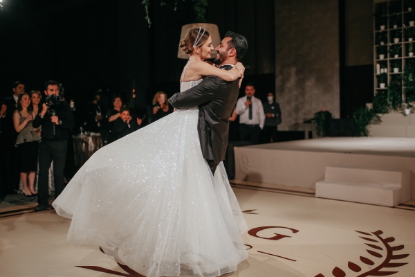 Berk Kaya Wedding Dance