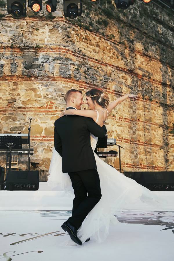 Berk Kaya Wedding Dance