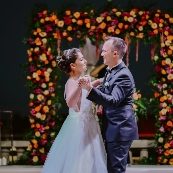 Berk Kaya Wedding Dance