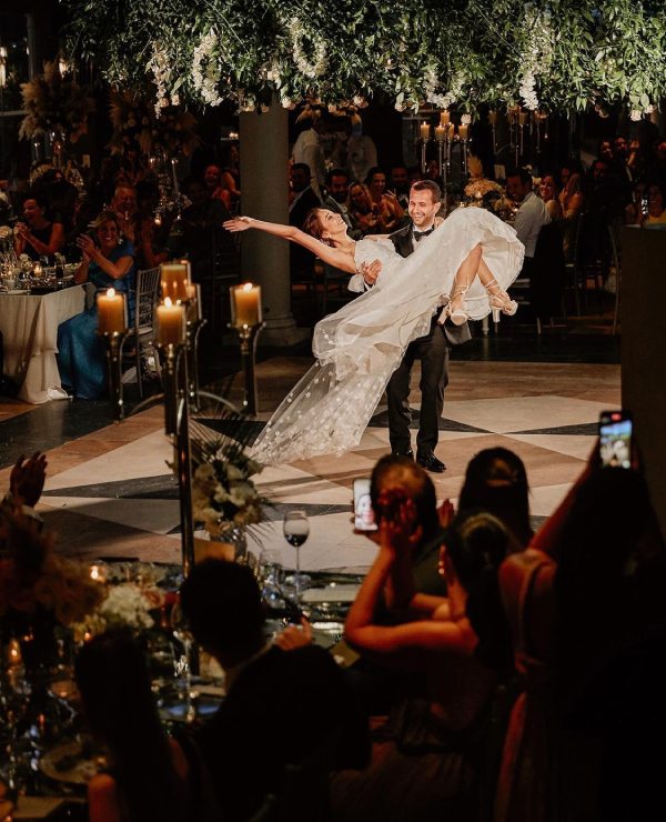 Hande Kayacık Düğün Dansı