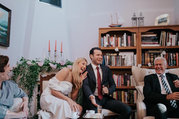 Arelya & Utku'nun Romantik ve Samimi Bahçe Nişanı