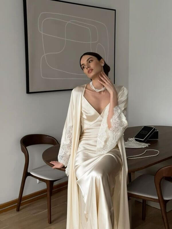 Evlilikte İlk Gece Ne Giyilir?