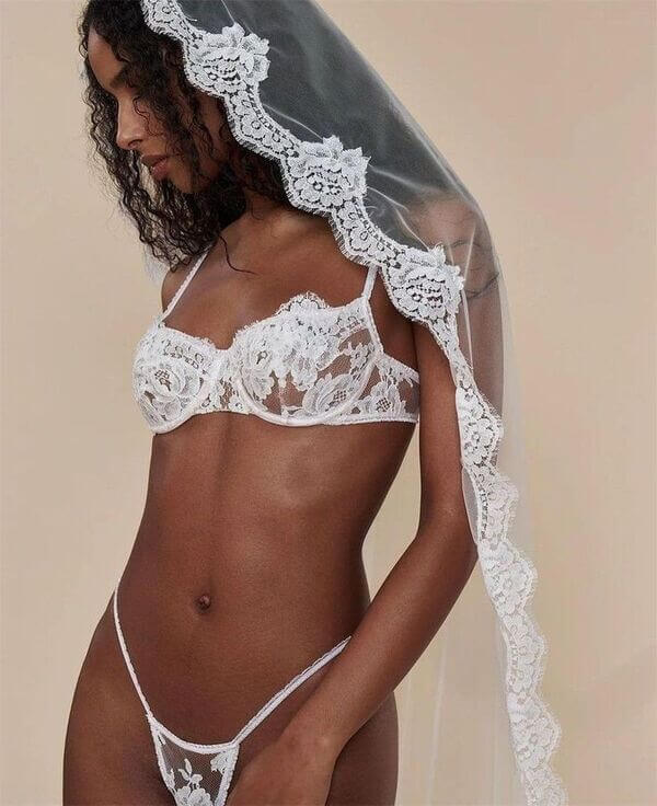 evlilikte ilk gece ne giyilir